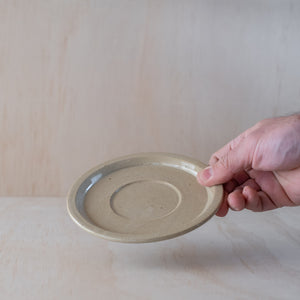 Large Saucer, Sand